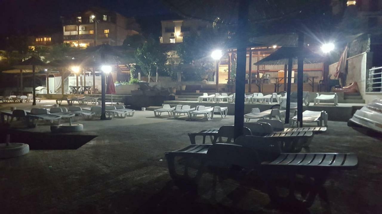 Apartments Klakor Ps Tivat Zewnętrze zdjęcie